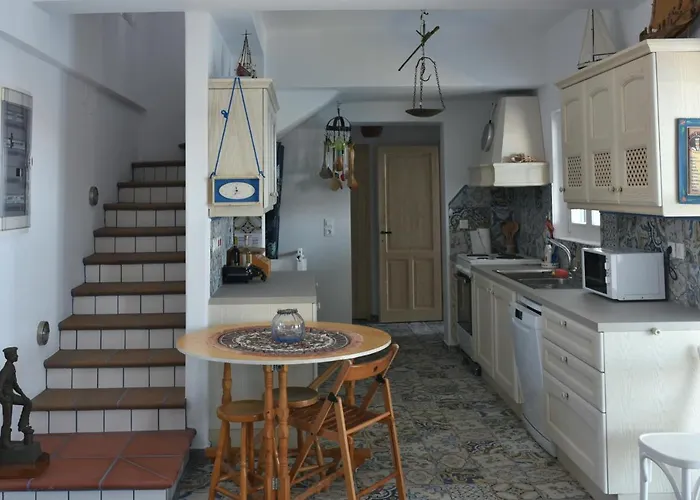 Villa Admiral's Loutrá