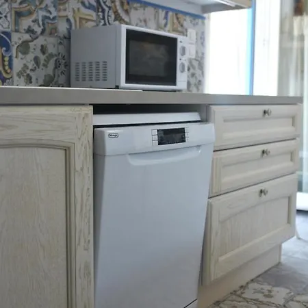 Βίλα Admiral's Λουτρά