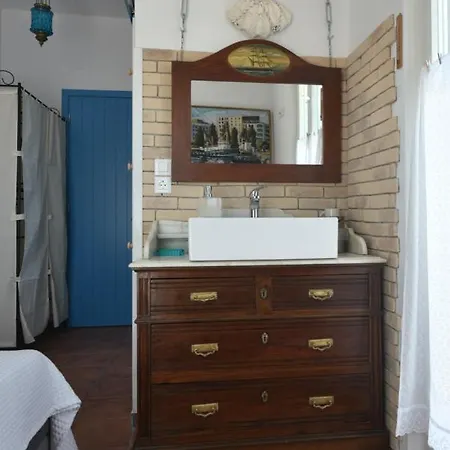 Admiral's Vila