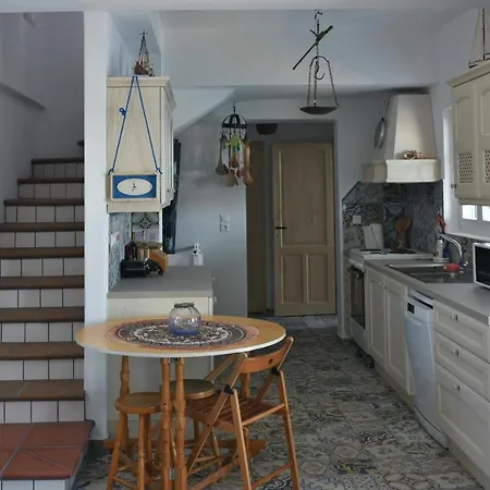Villa Admiral's Loutra (Kythnos)